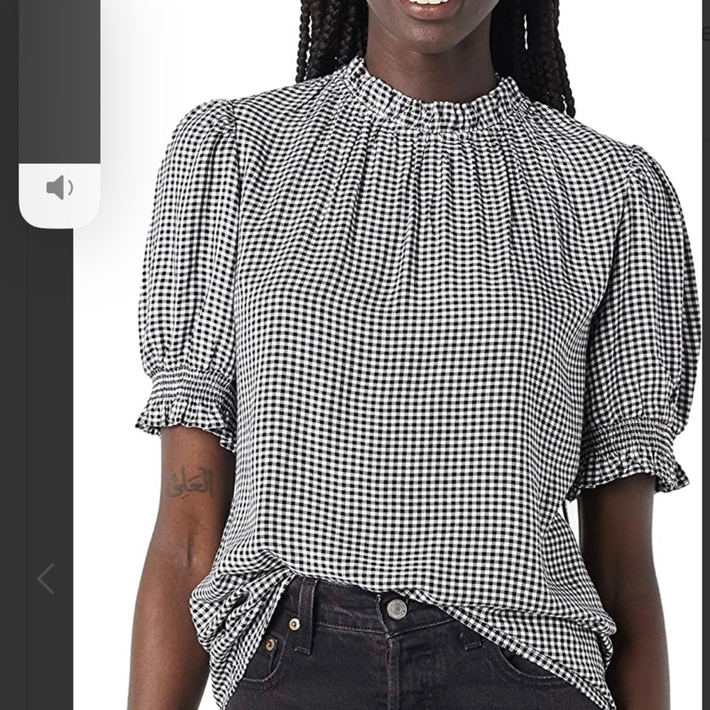Ladies black/white gingham blouse